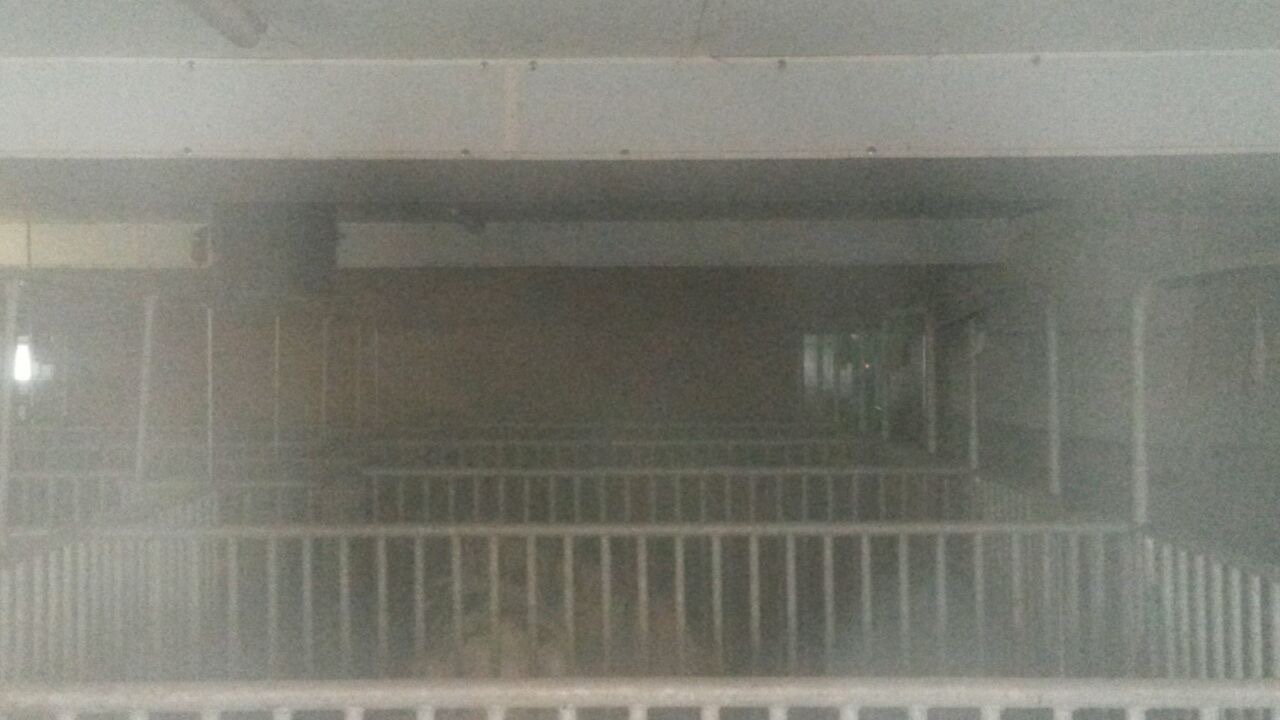 8-14-filtered air enters through perforated duct at ceiling